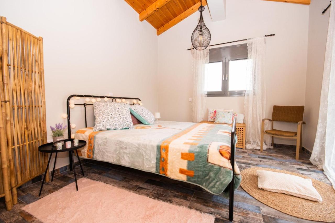 Stellas Guesthouse Near Arachova Stirion Exterior photo