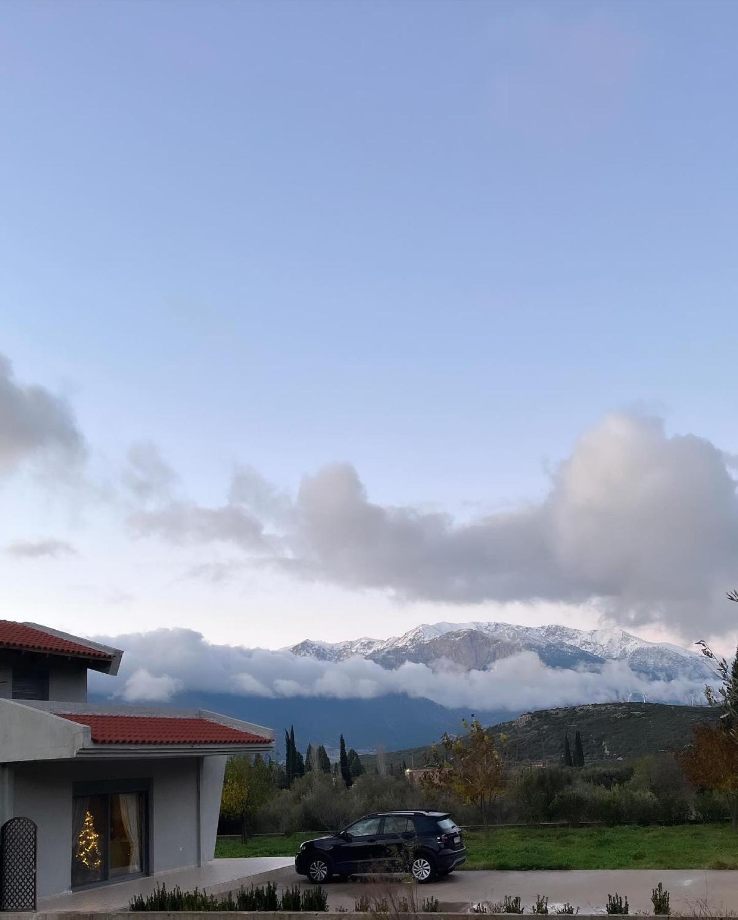 Stellas Guesthouse Near Arachova Stirion Exterior photo